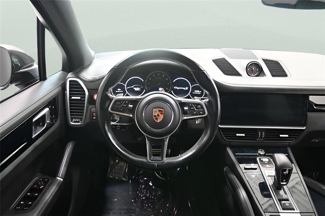 Porsche Cayenne  2019