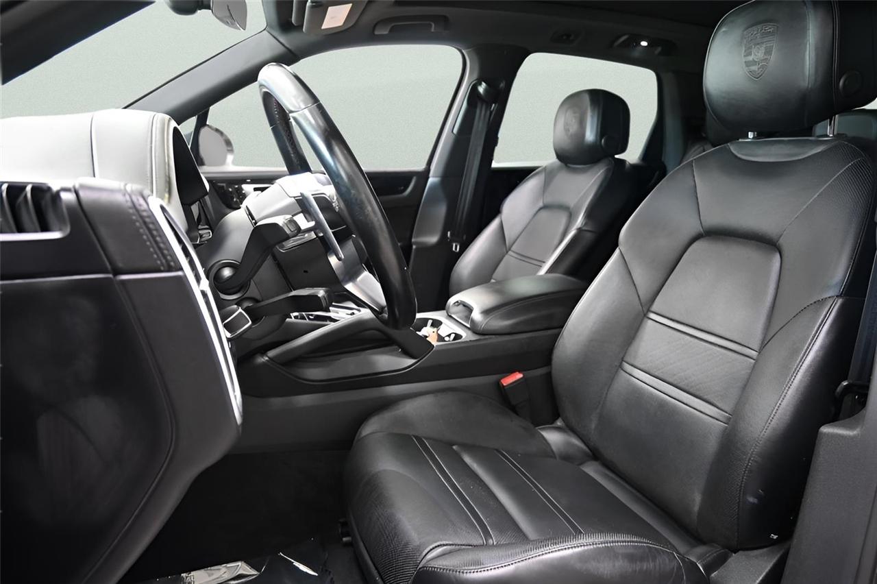 Porsche Cayenne  2019