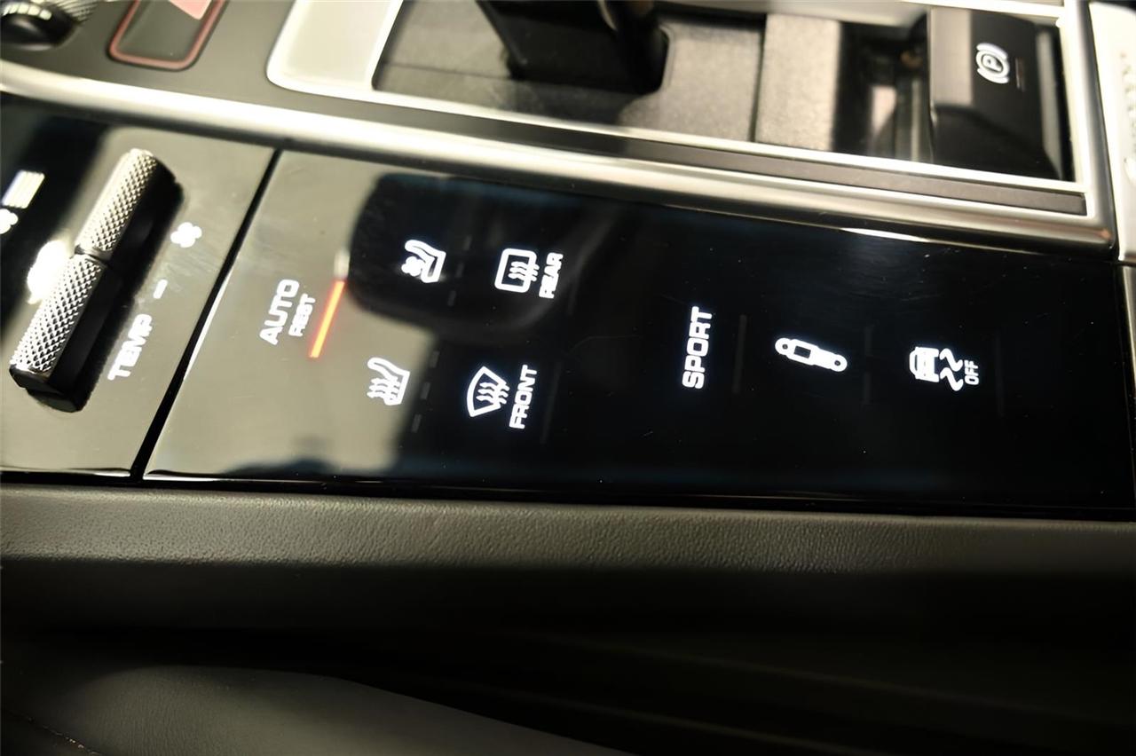 Porsche Cayenne  2019