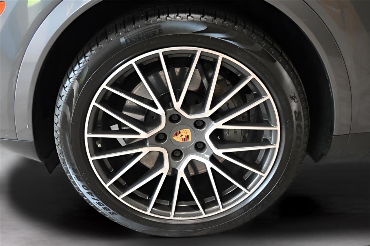 Porsche Cayenne  2019