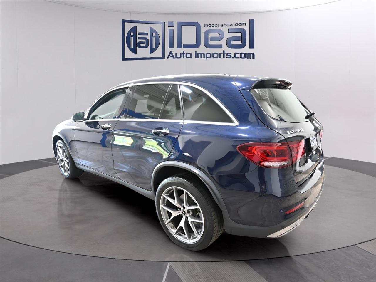 Mercedes-Benz GLC-Class  2021