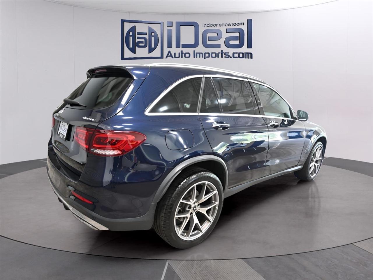 Mercedes-Benz GLC-Class  2021