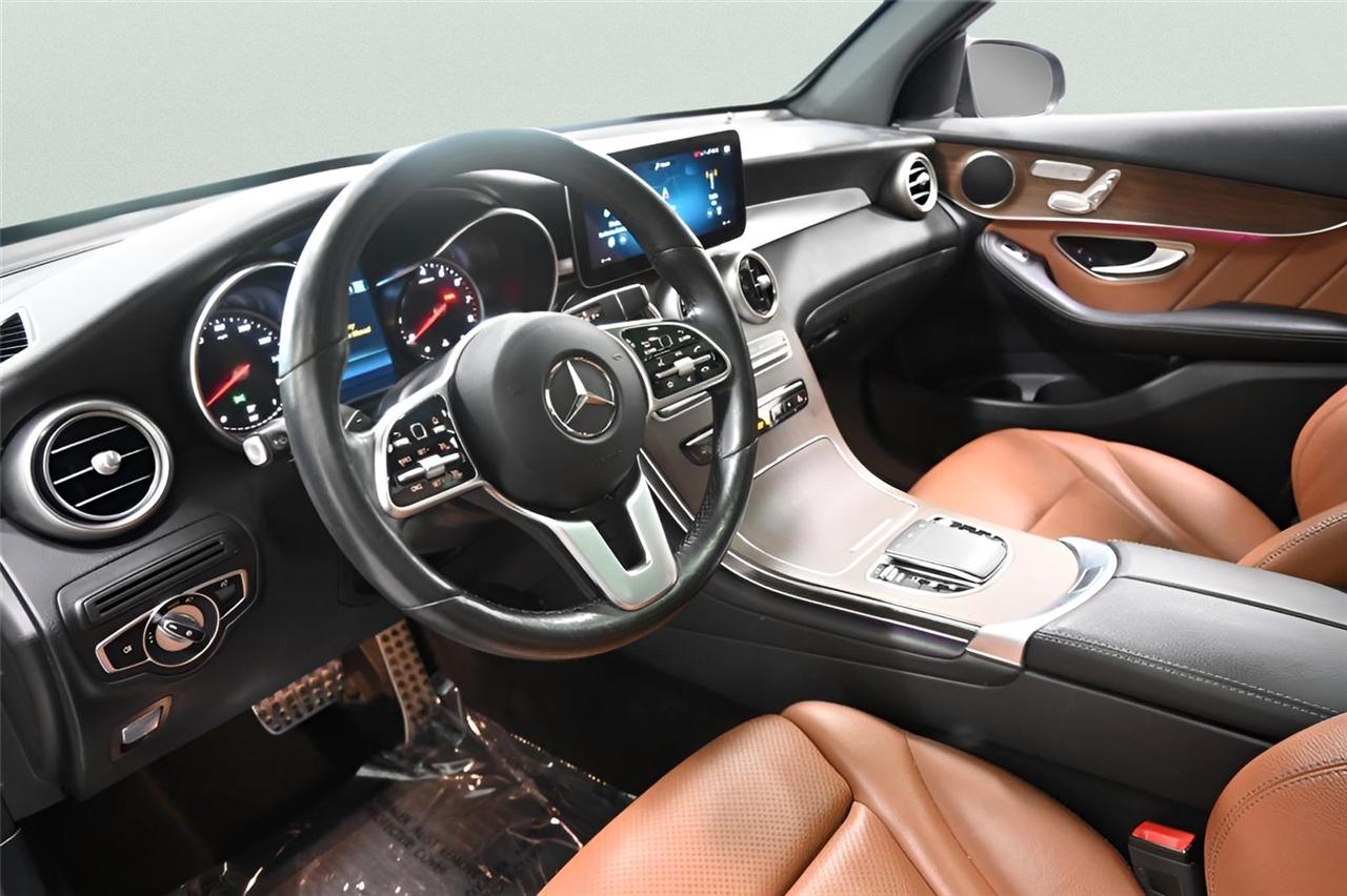 Mercedes-Benz GLC-Class  2021