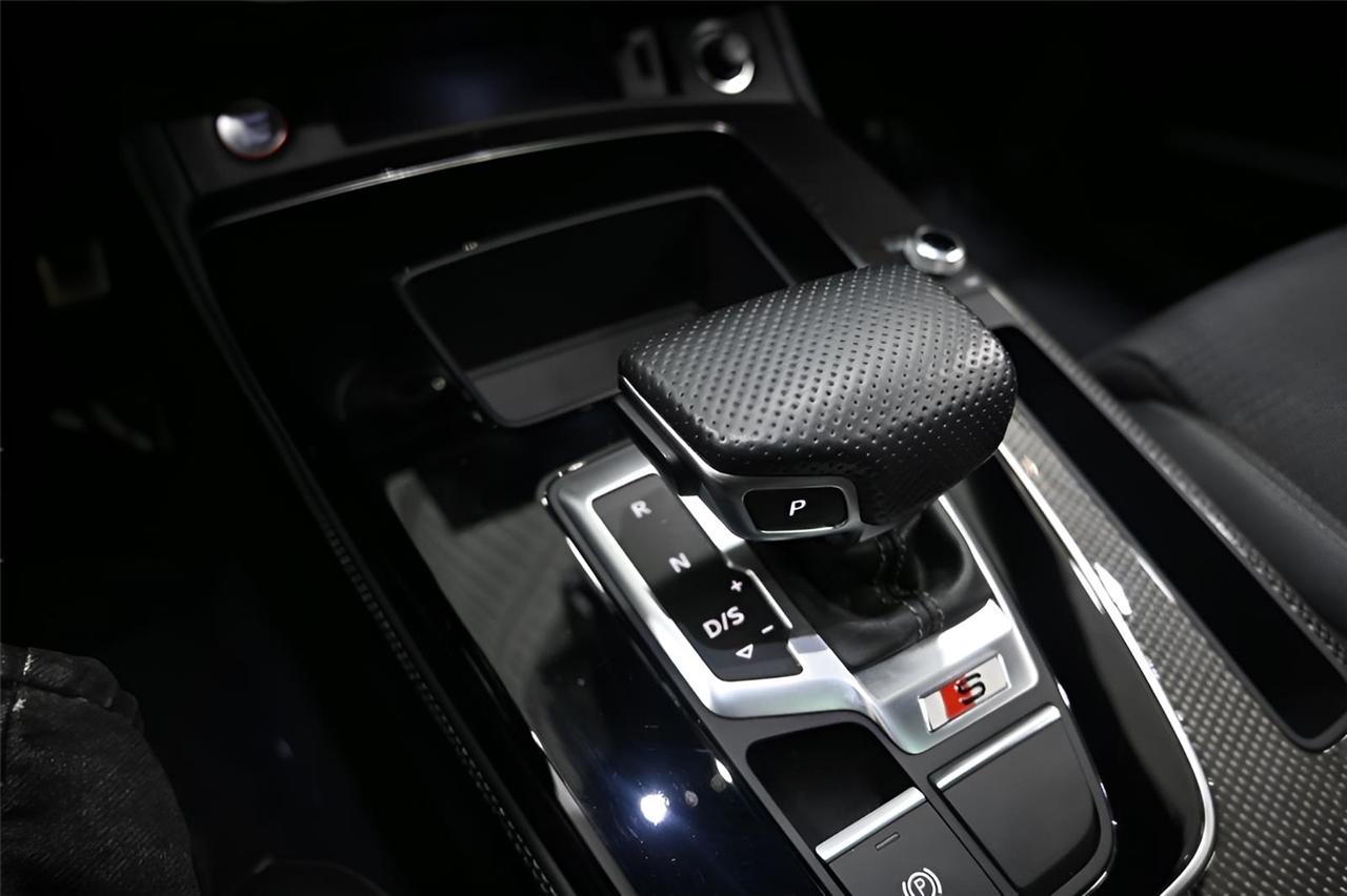 Audi SQ5  2022