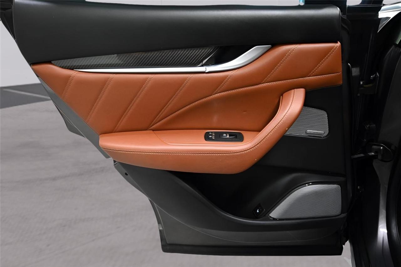 Maserati Levante  2019