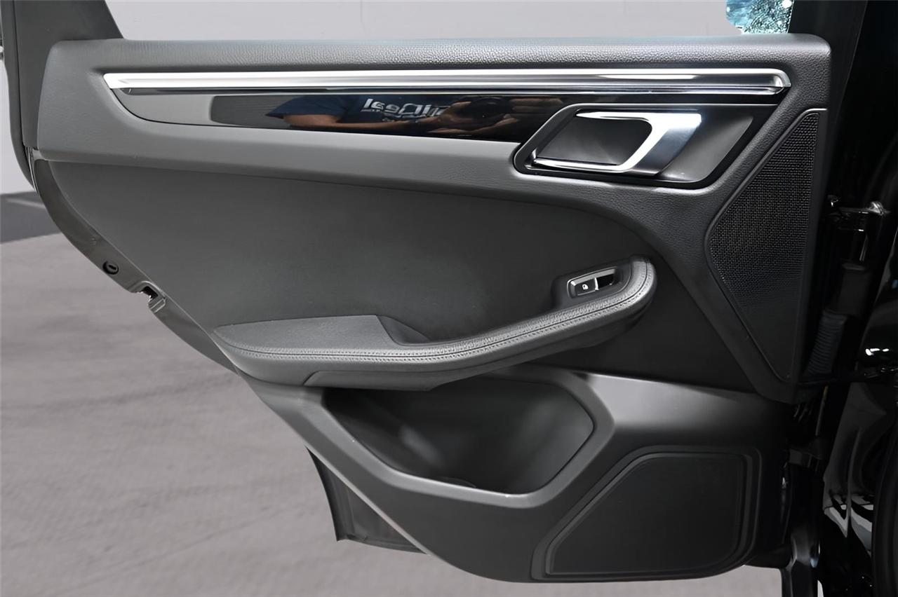 Porsche Macan  2019