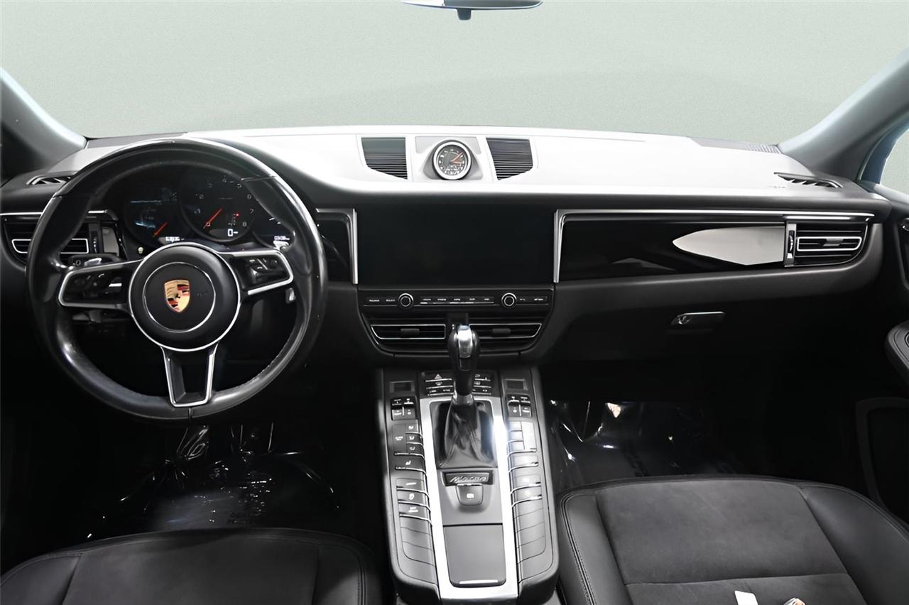 Porsche Macan  2019
