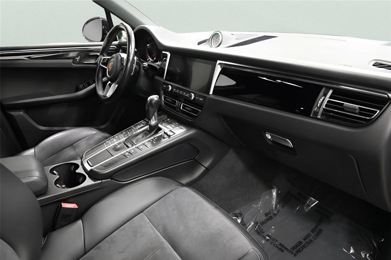 Porsche Macan  2019