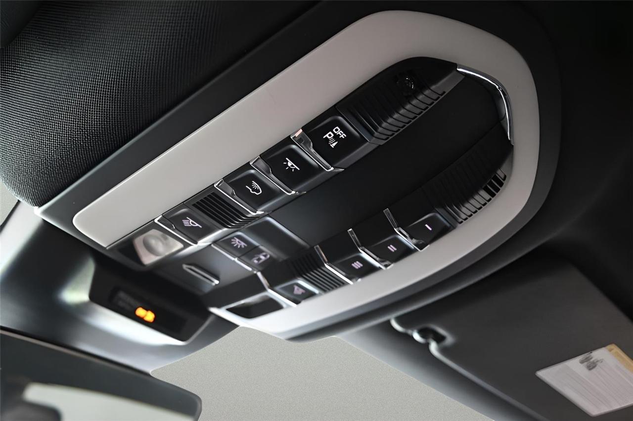 Porsche Macan  2019