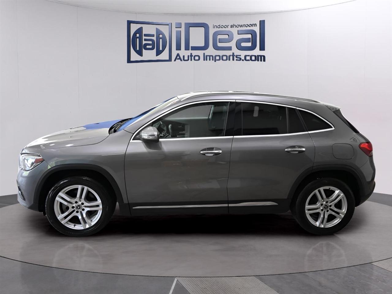 Mercedes-Benz GLA-Class  2021