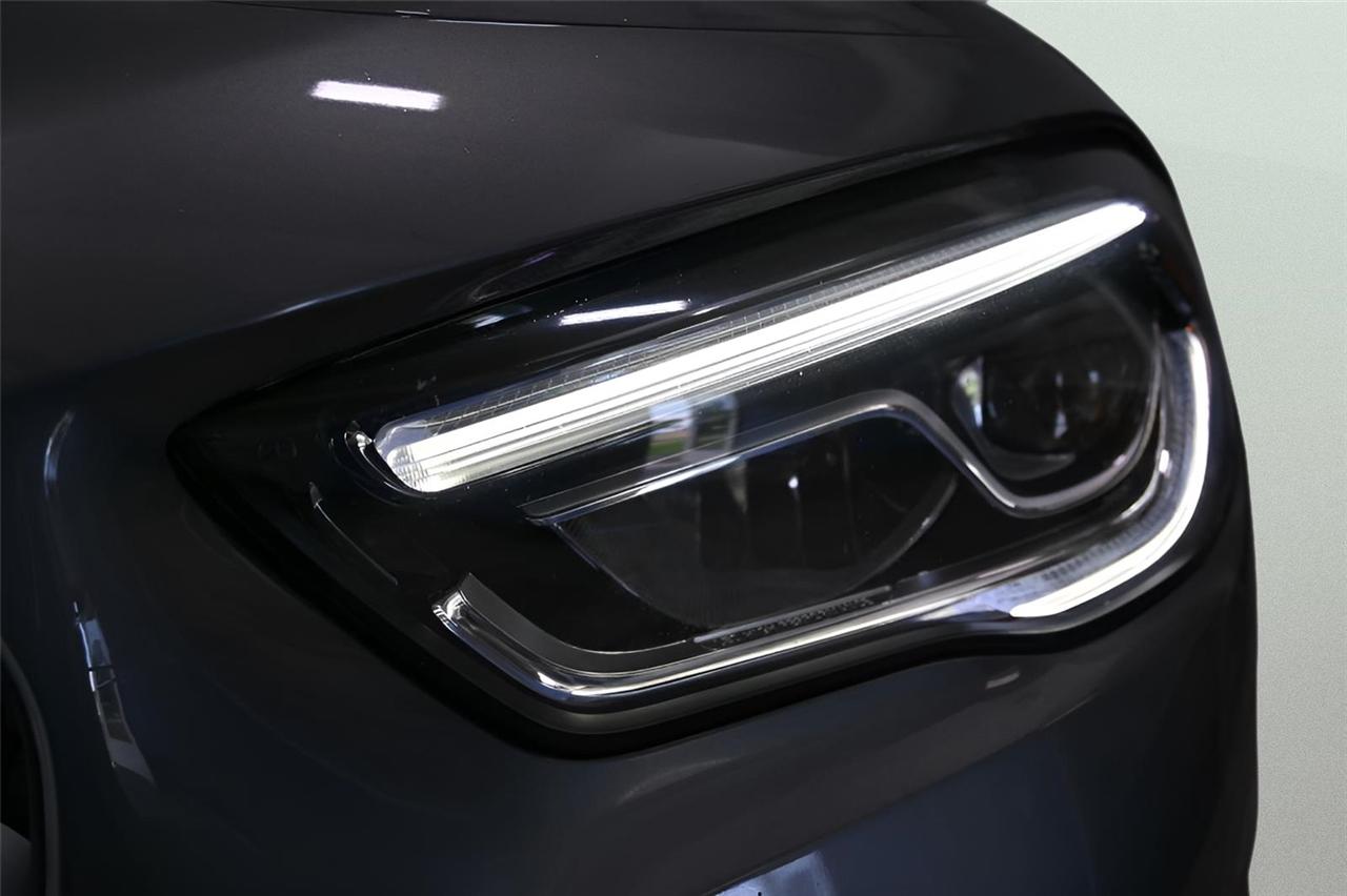 Mercedes-Benz GLA-Class  2021