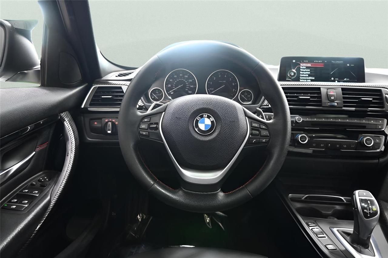 BMW 3-Series  2016