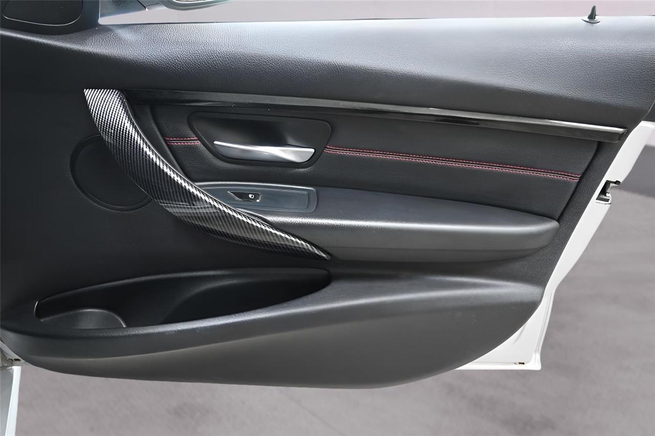 BMW 3-Series  2016