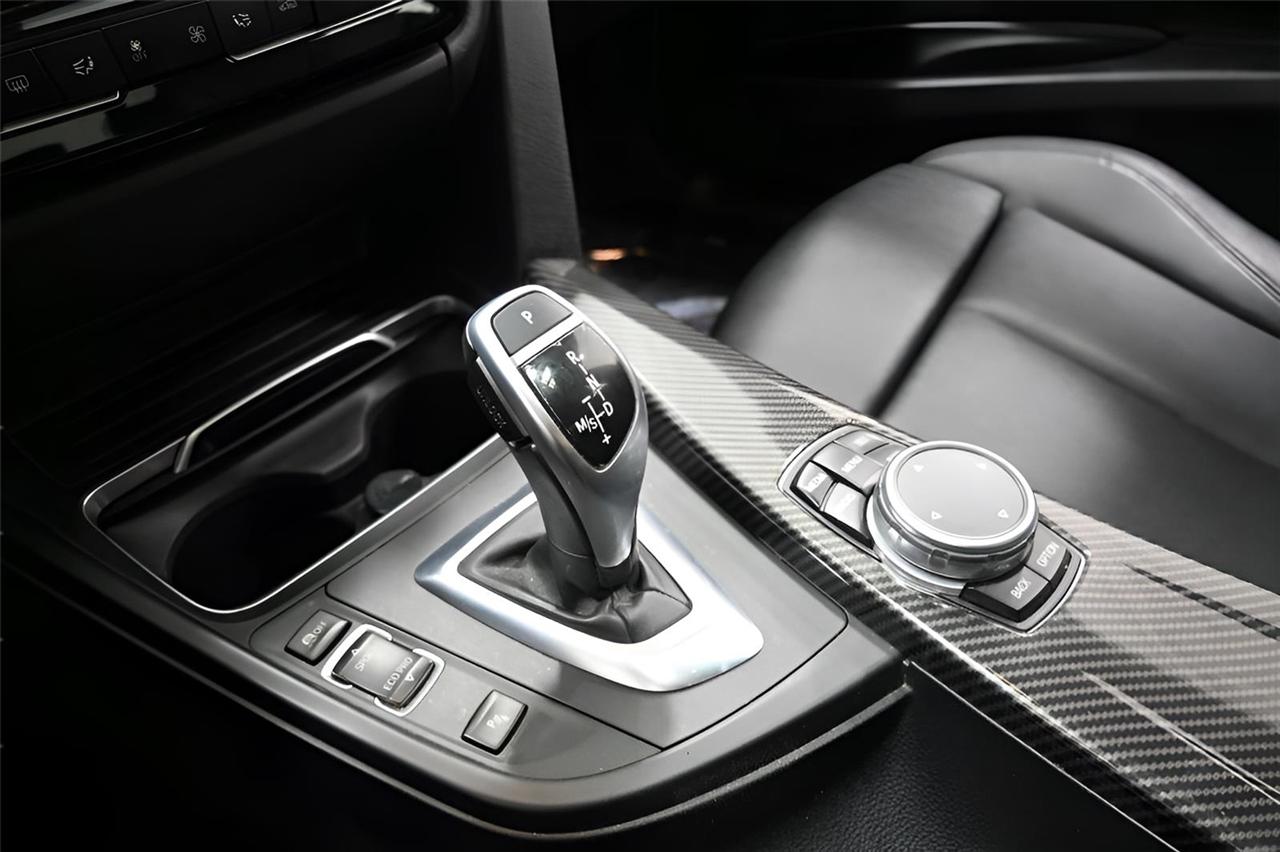 BMW 3-Series  2016