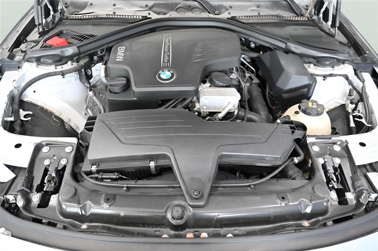 BMW 3-Series  2016