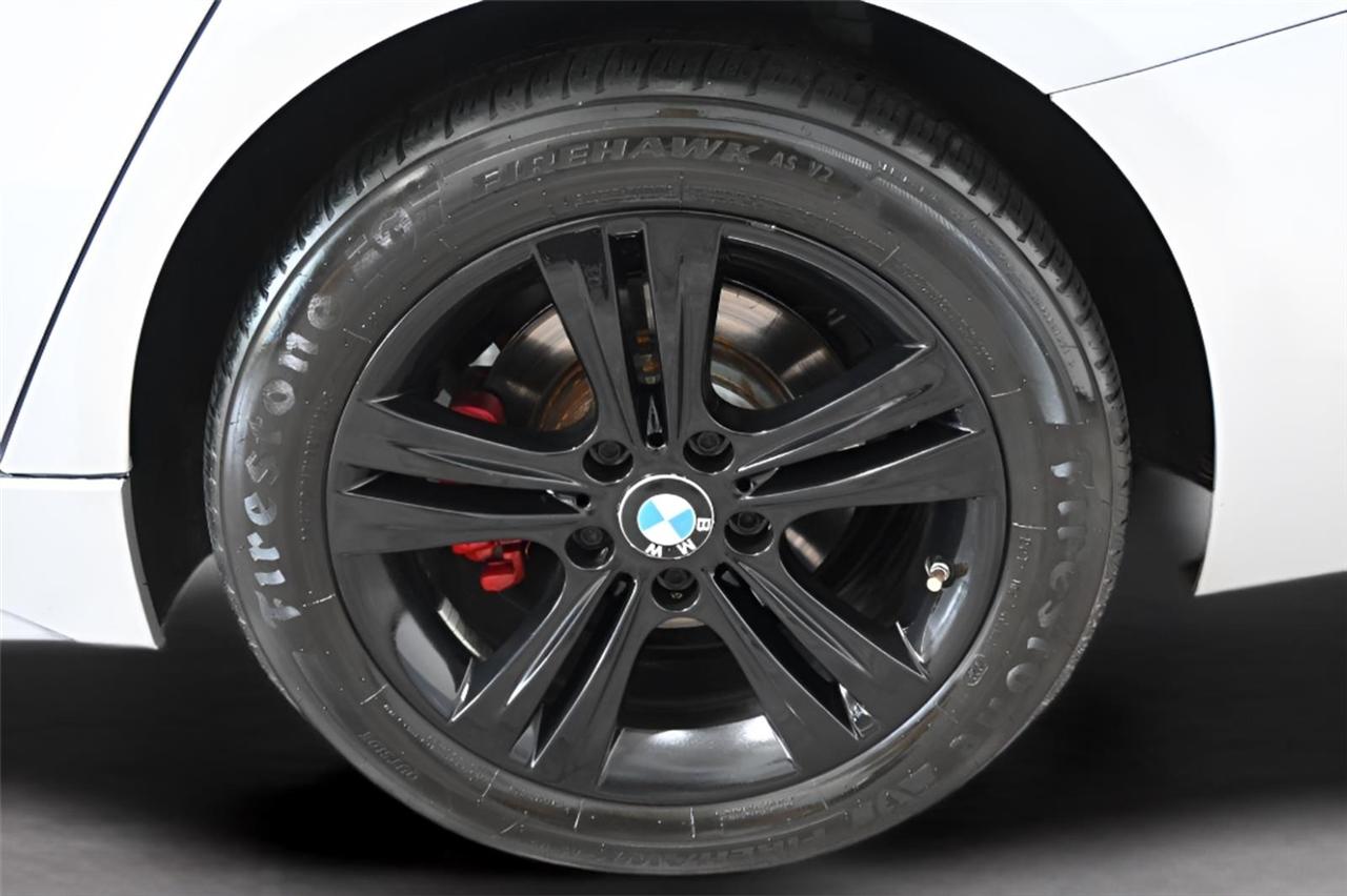 BMW 3-Series  2016