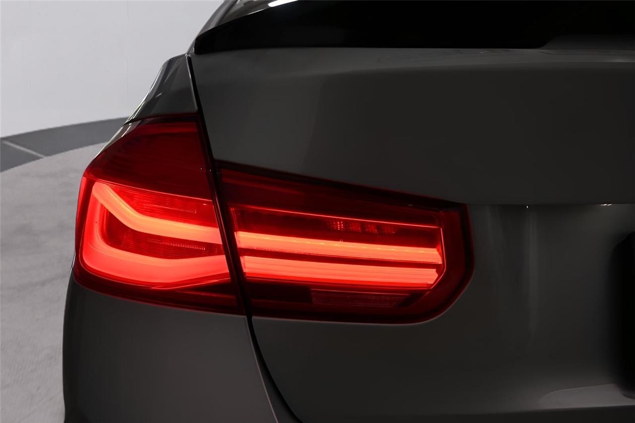 BMW 3-Series  2016