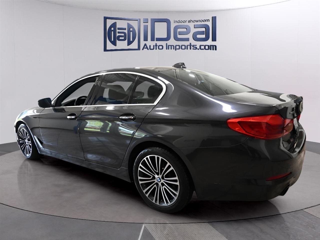 BMW 5-Series  2018