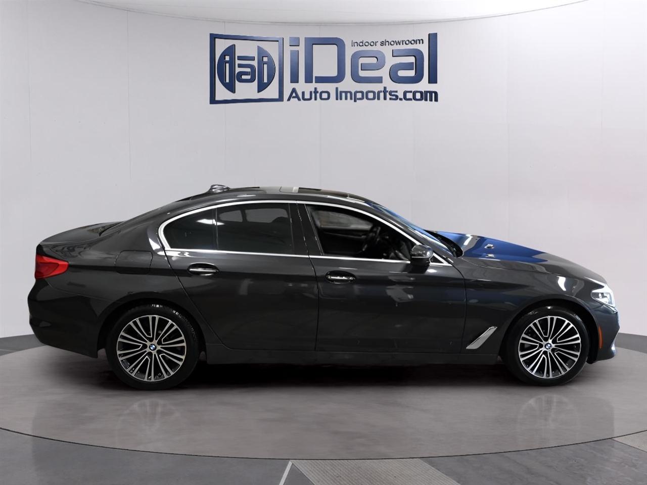BMW 5-Series  2018