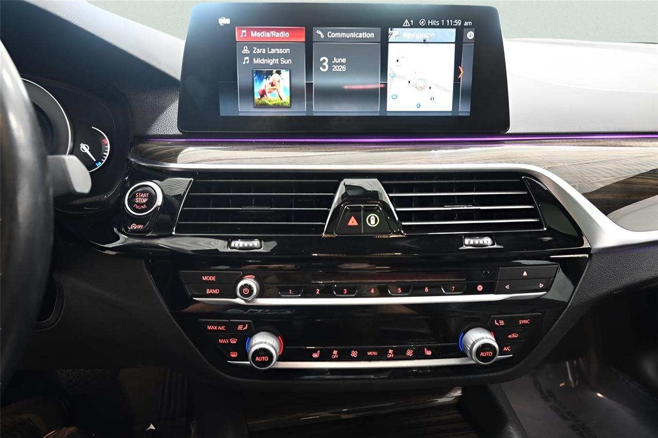 BMW 5-Series  2018
