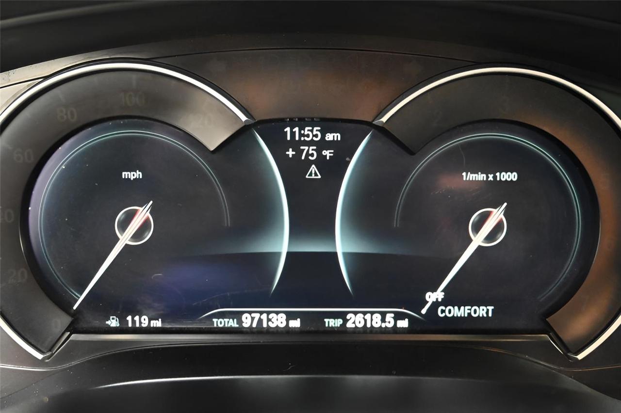 BMW 5-Series  2018