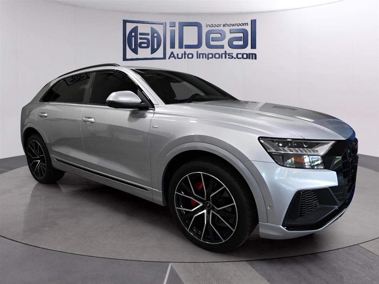 Audi Q8  2021