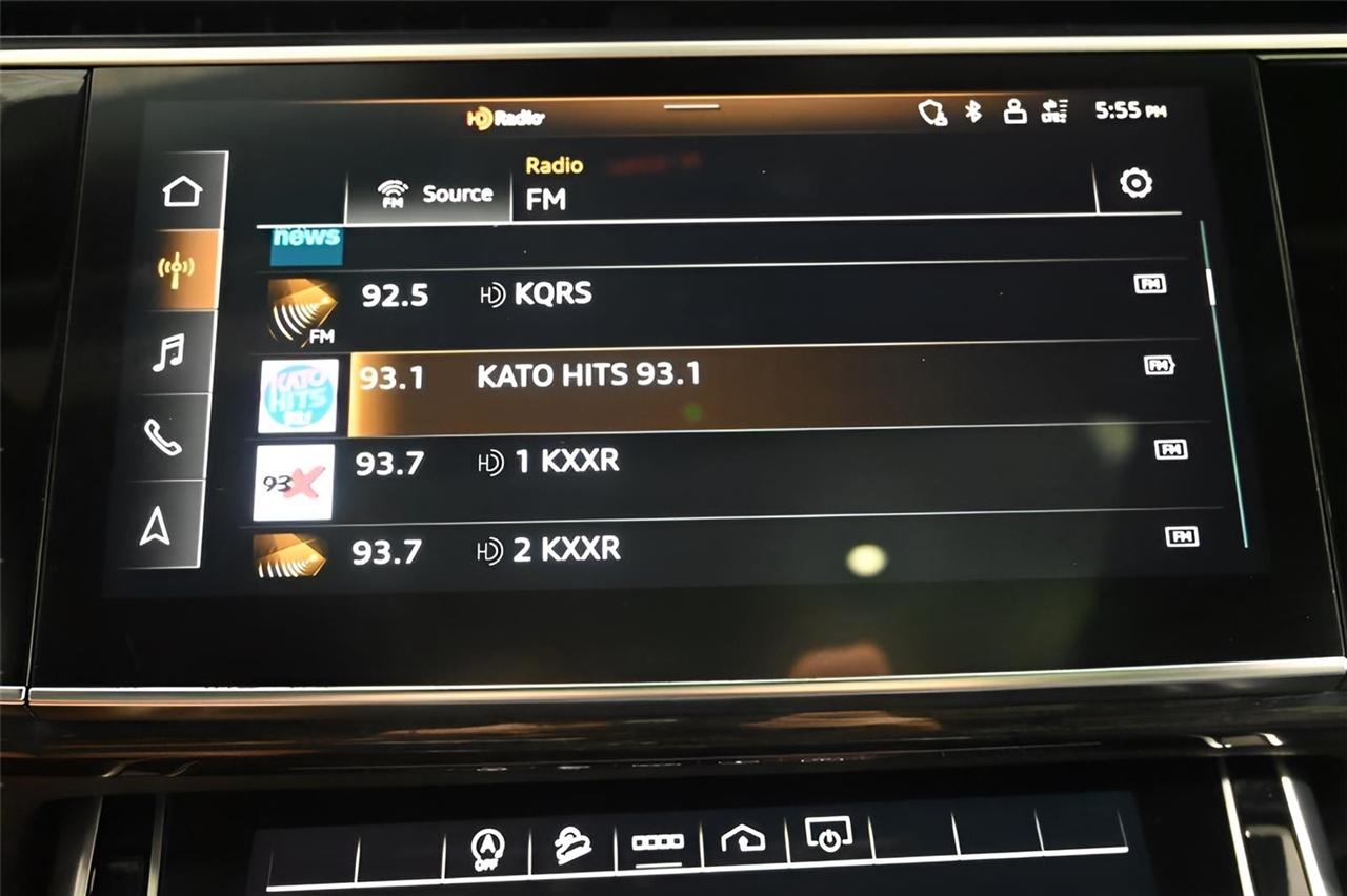 Audi Q8  2021