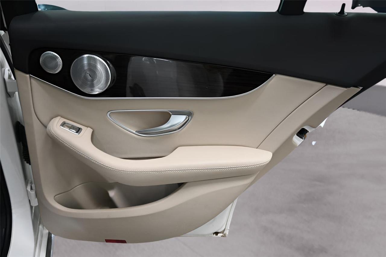 Mercedes-Benz C-Class  2018