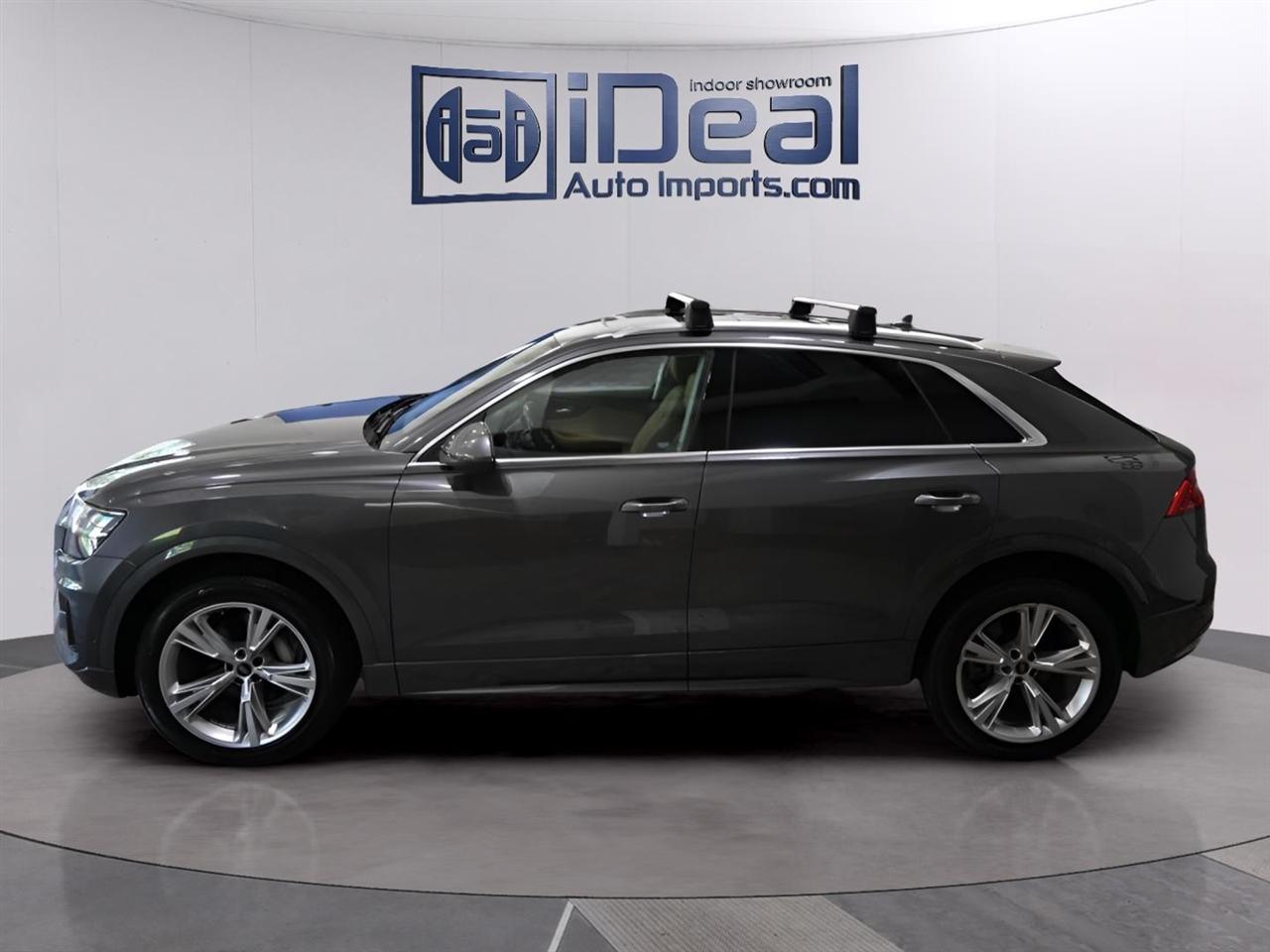Audi Q8  2021