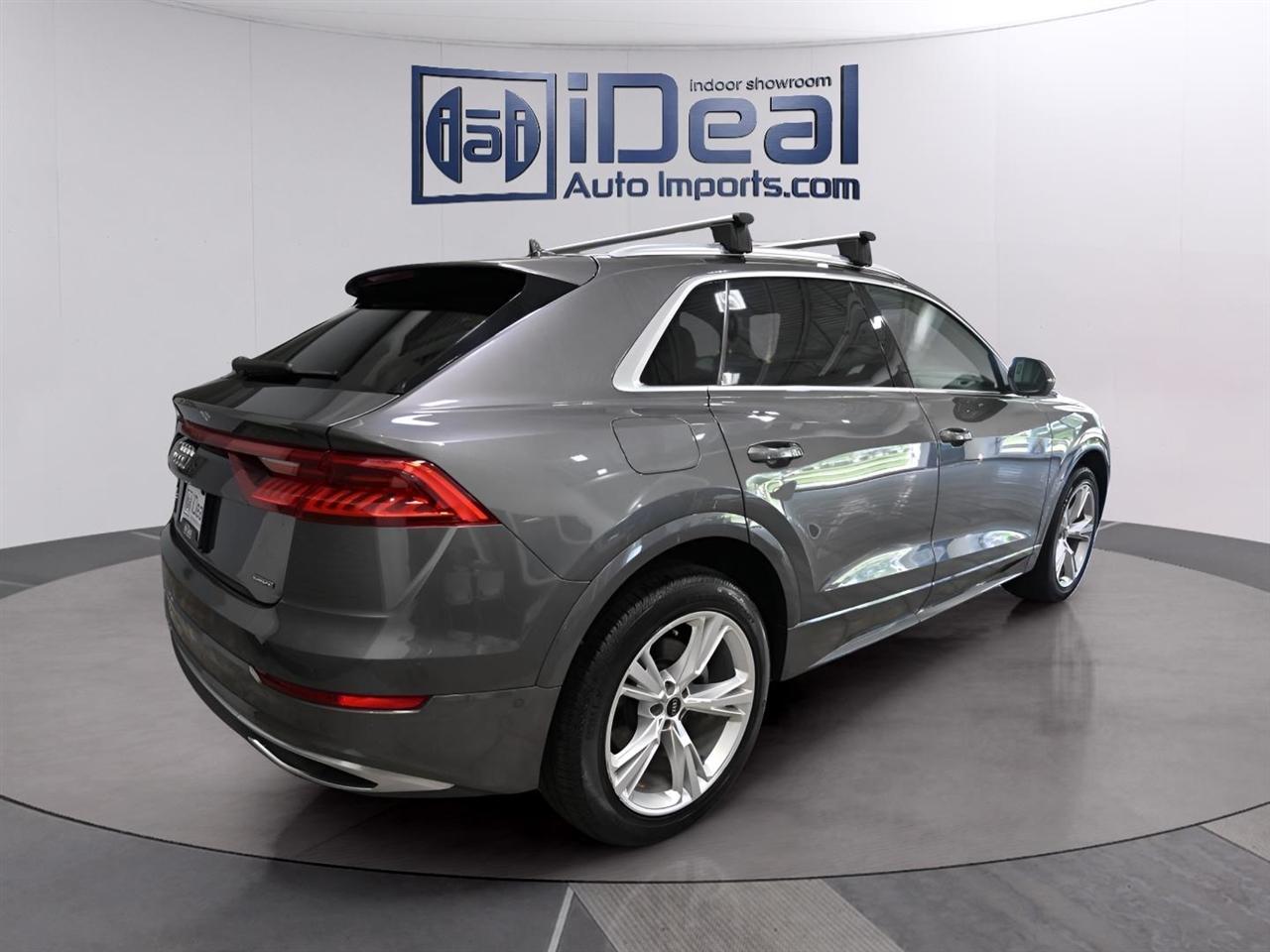 Audi Q8  2021