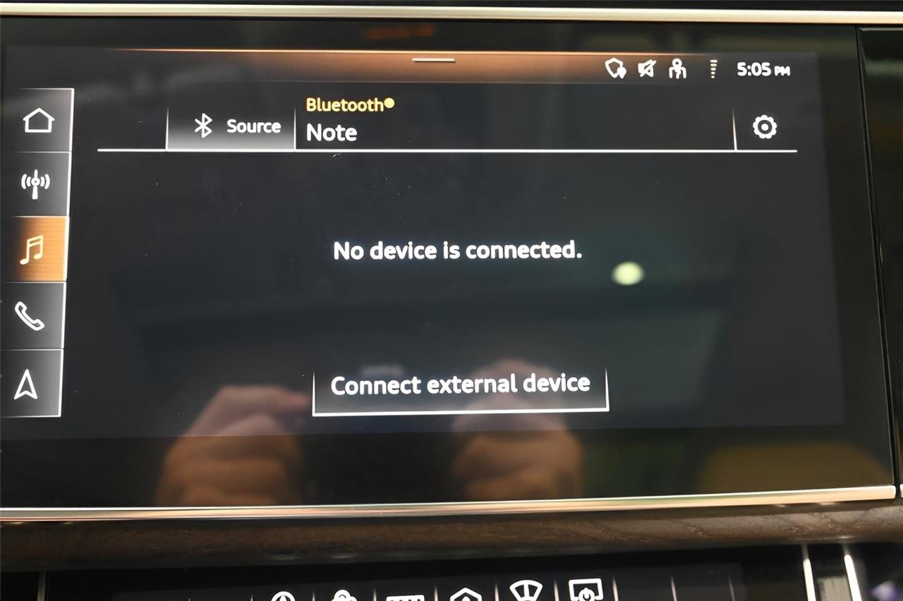 Audi Q8  2021