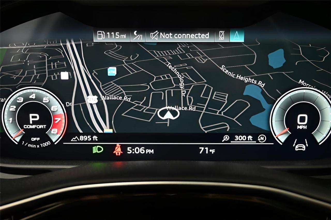 Audi Q8  2021