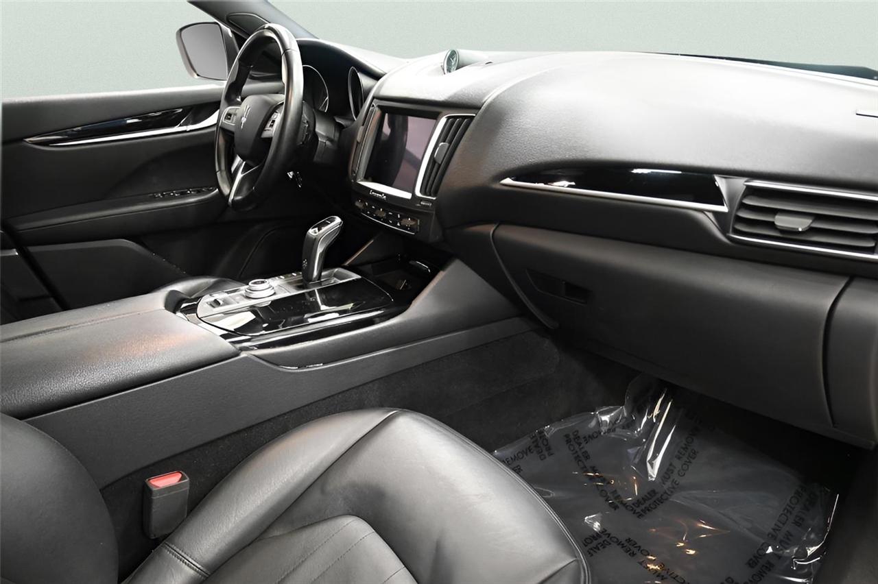 Maserati Levante  2019