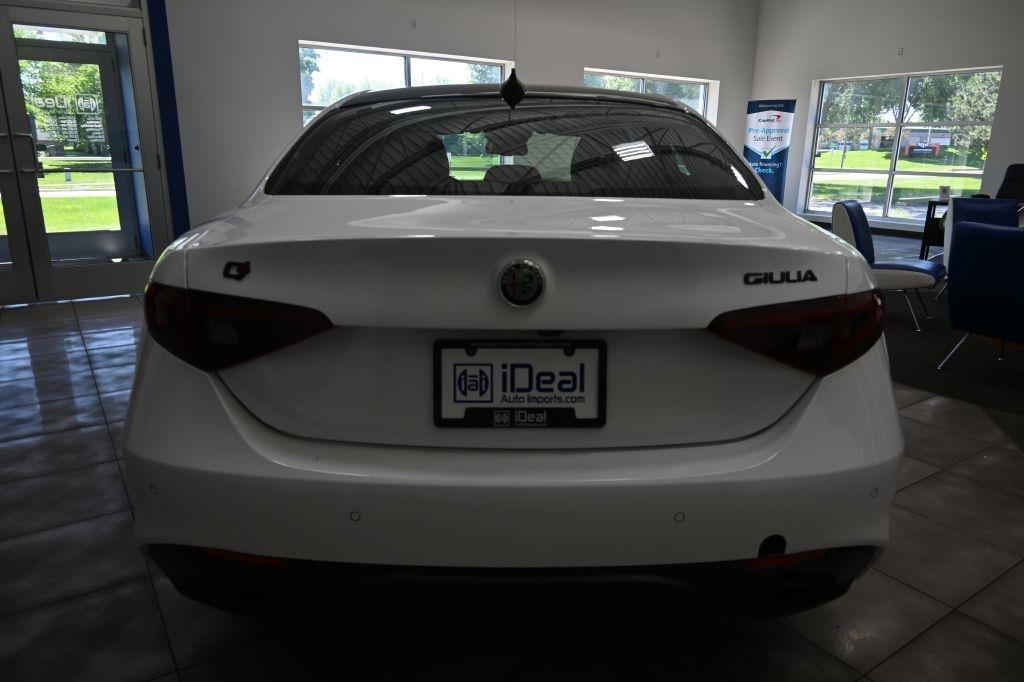 Alfa Romeo Giulia  2020