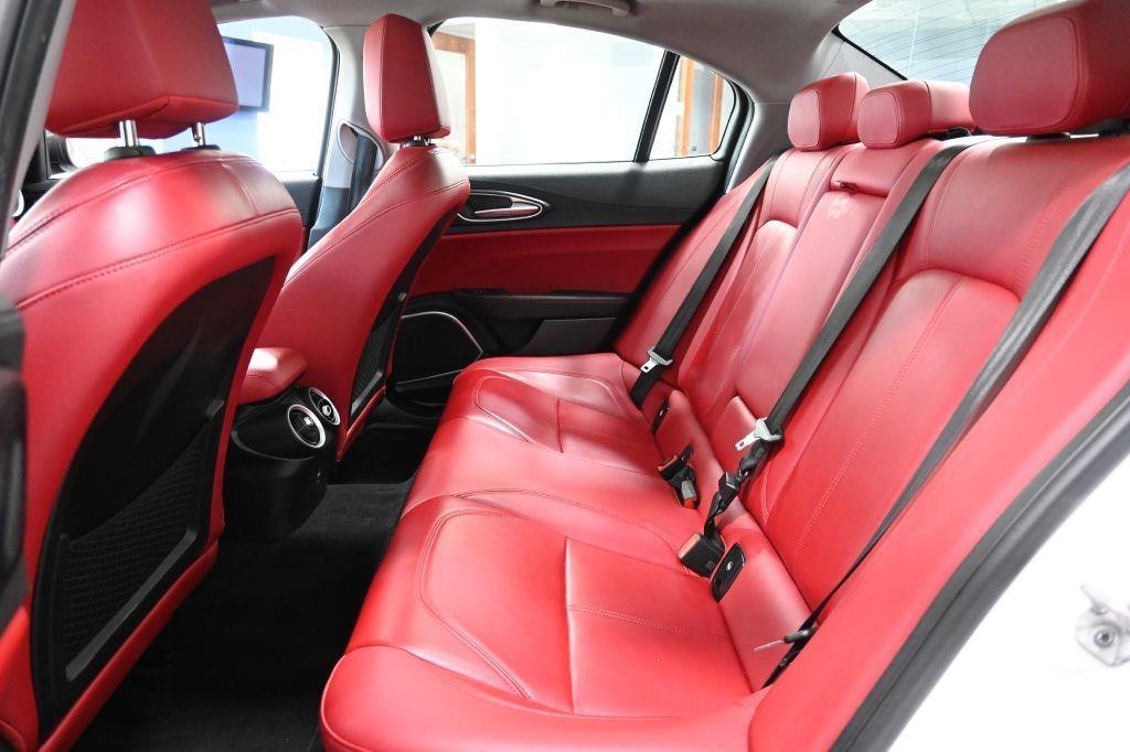 Alfa Romeo Giulia  2020