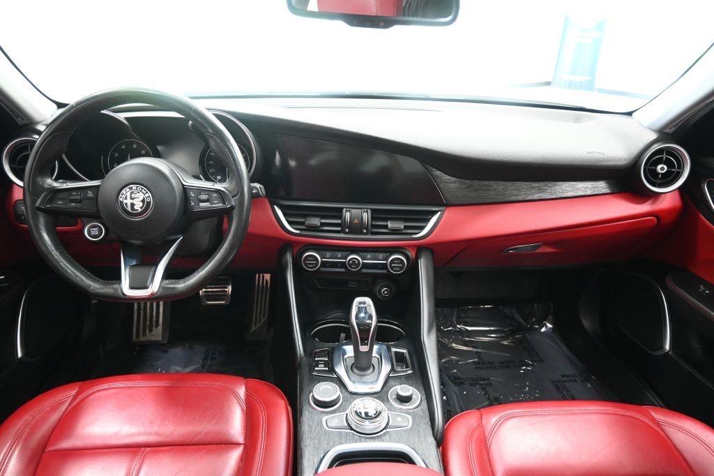 Alfa Romeo Giulia  2020