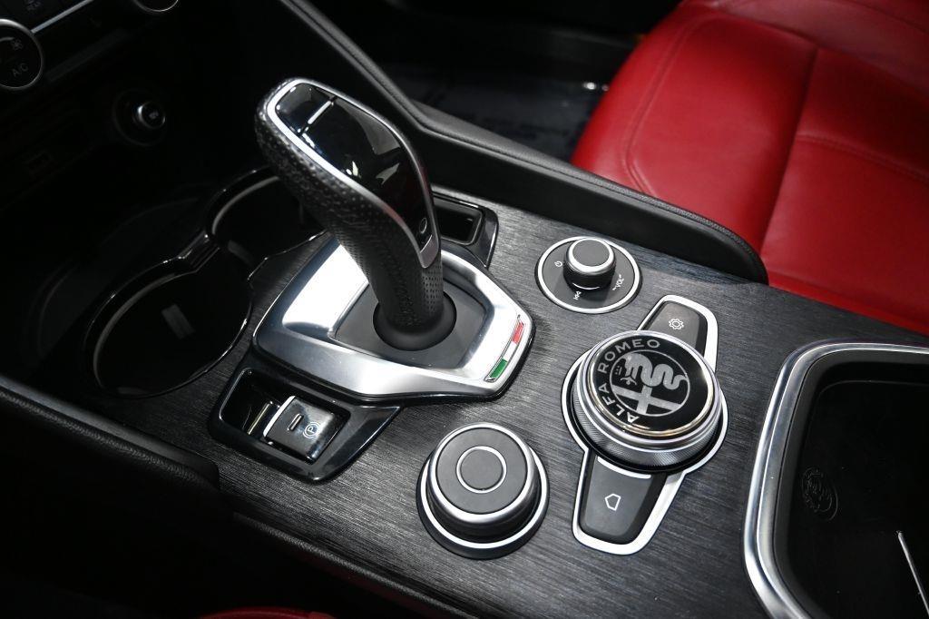 Alfa Romeo Giulia  2020