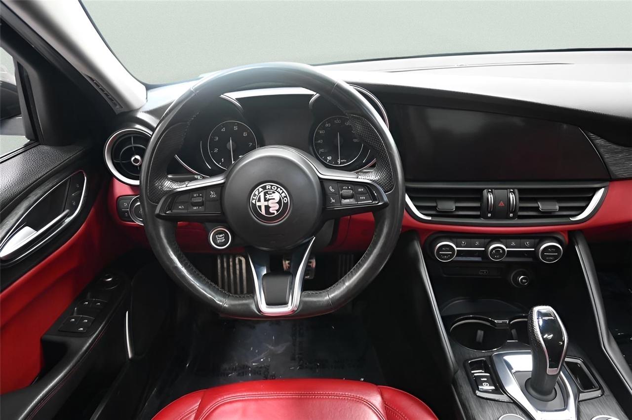 Alfa Romeo Giulia  2020