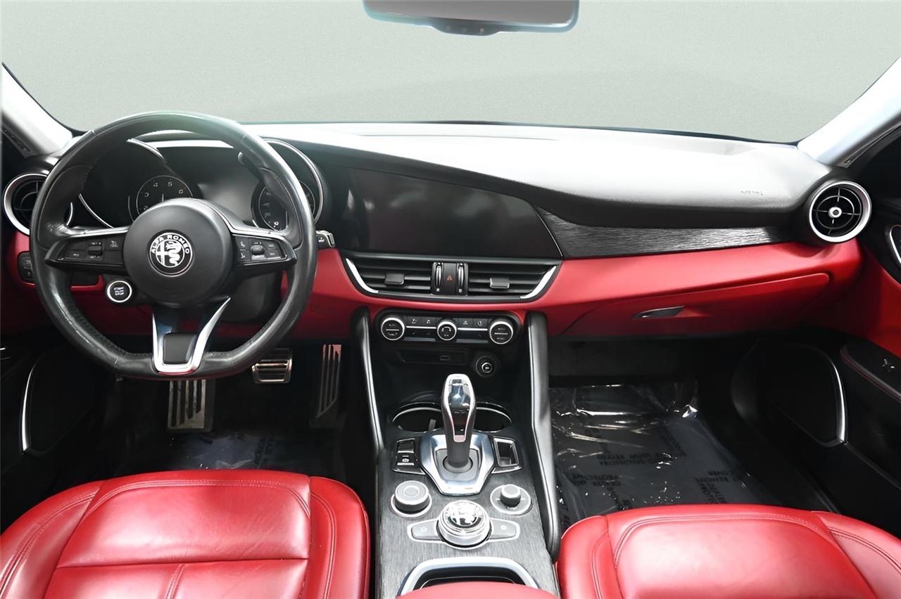 Alfa Romeo Giulia  2020