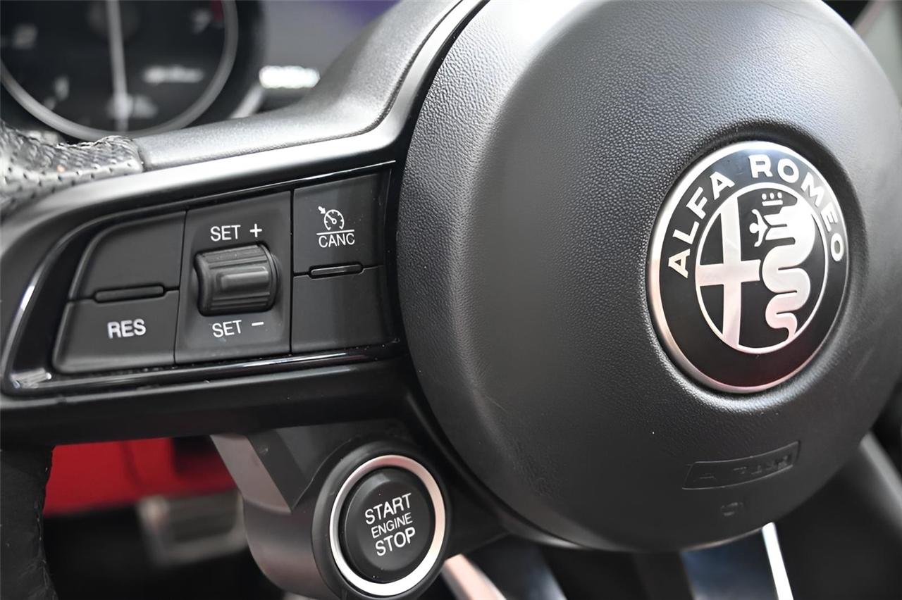 Alfa Romeo Giulia  2020