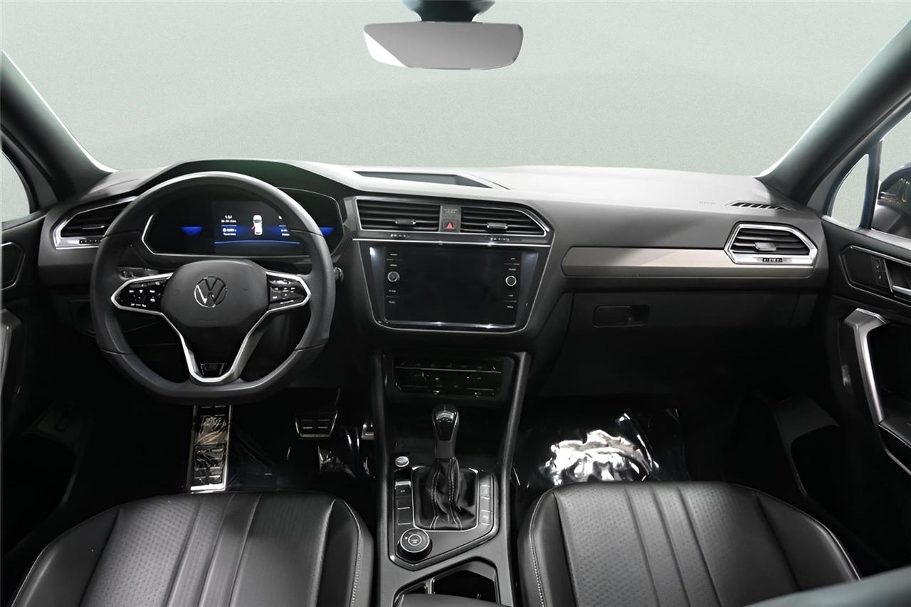 Volkswagen Tiguan  2022