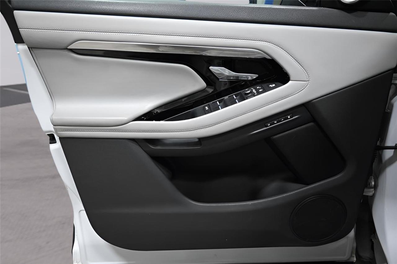 Land Rover Range Rover Evoque  2020