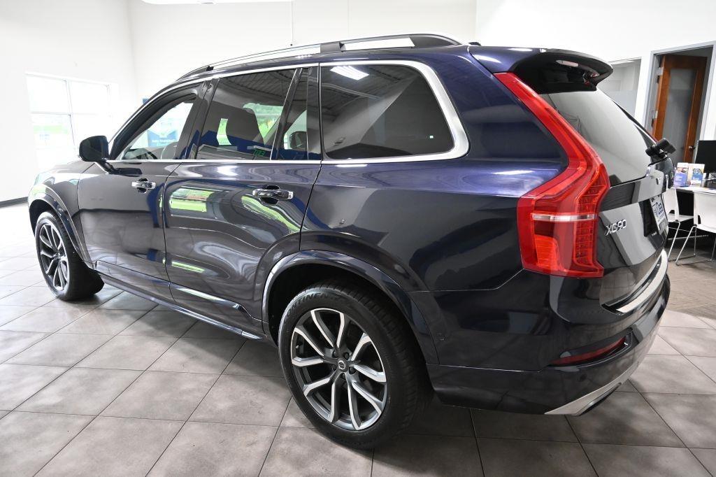 Volvo XC90  2017