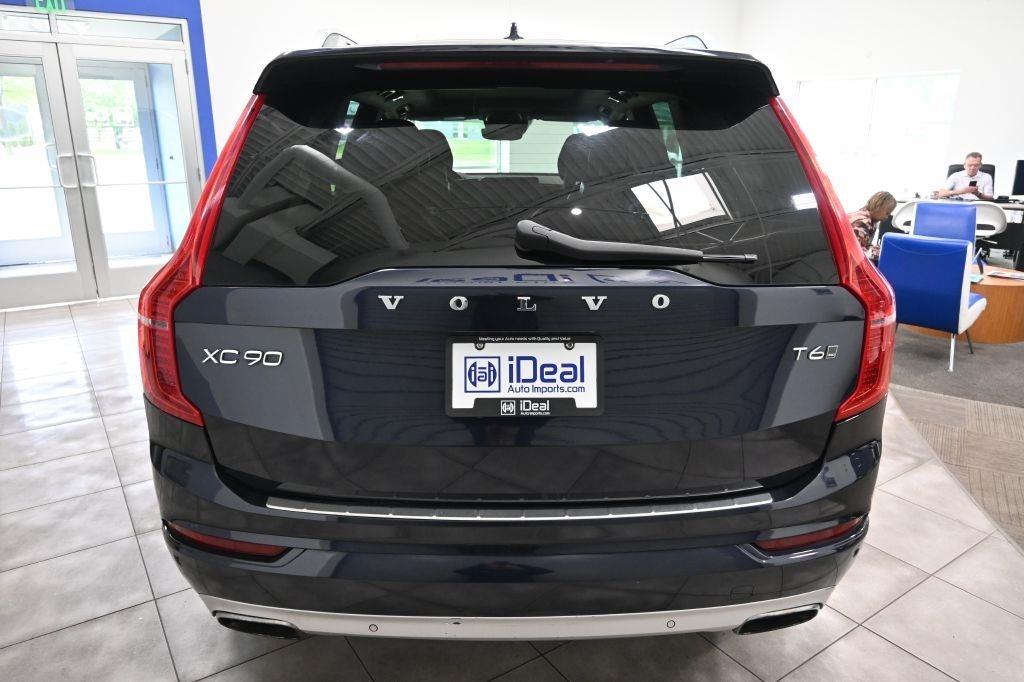 Volvo XC90  2017