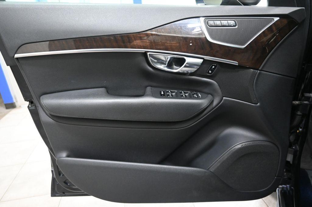 Volvo XC90  2017