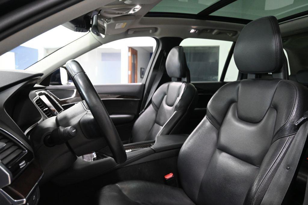 Volvo XC90  2017