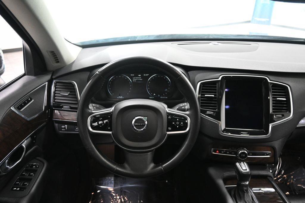 Volvo XC90  2017