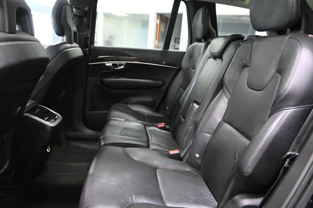 Volvo XC90  2017