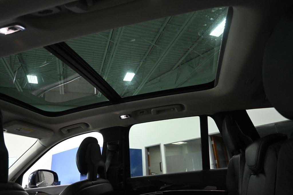 Volvo XC90  2017