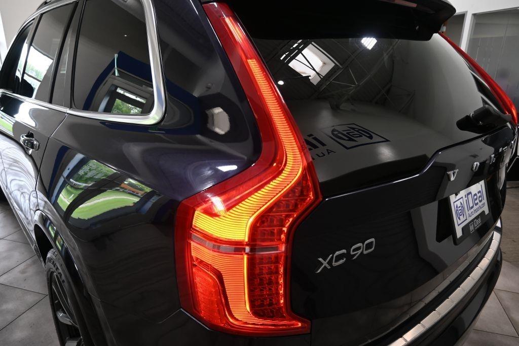 Volvo XC90  2017